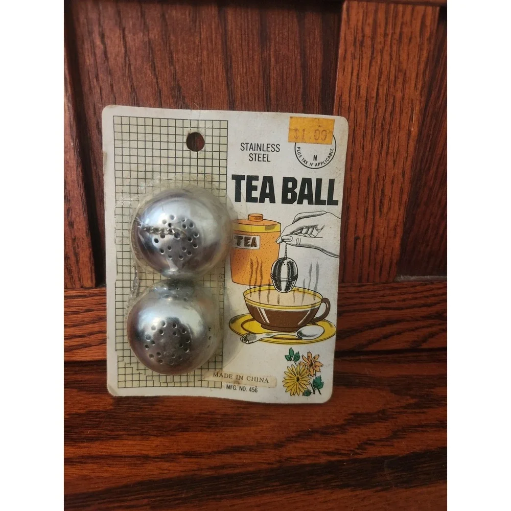 Vintage Travco Stainless Steel Tea Balls NOS